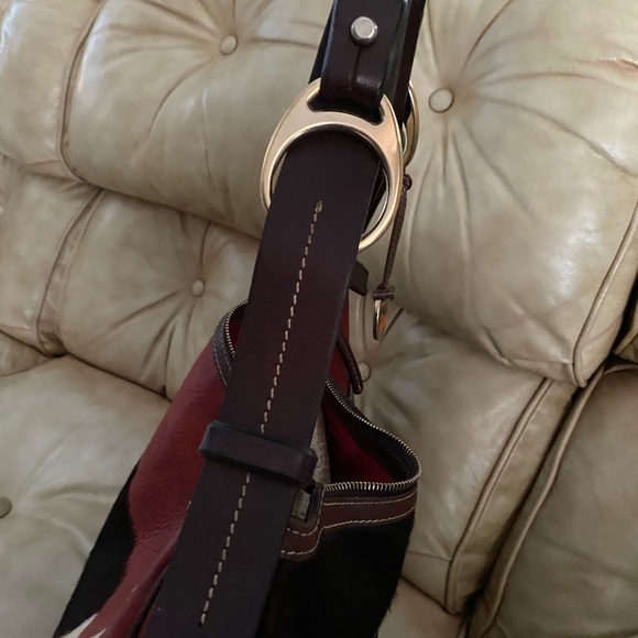 RARE Dooney & Bourke Calf Hair Fur-on STAINS INSIDE Large Leather Bag - Picture 11 of 16